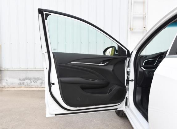 阅朗 2019款 18T 自动互联精英型 国V 车厢座椅   前门板