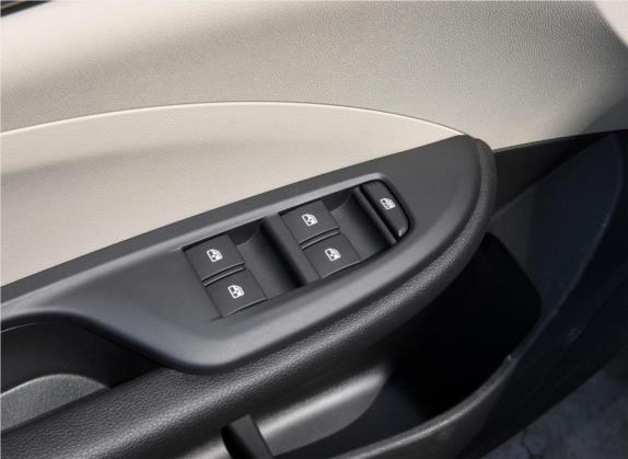 阅朗 2019款 15T 双离合互联精英型 国VI 车厢座椅   门窗控制