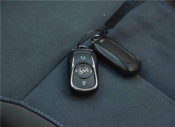 微蓝6 2020款 互联智享型 PLUS 其他细节类   钥匙