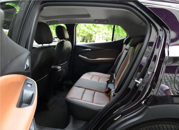 昂科拉GX 2020款 20T CVT两驱旗舰型 车厢座椅   后排空间