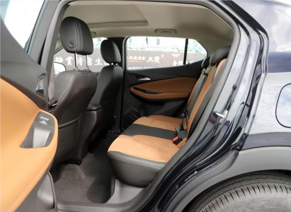 昂科拉GX 2020款 20T CVT两驱豪华型 车厢座椅   后排空间