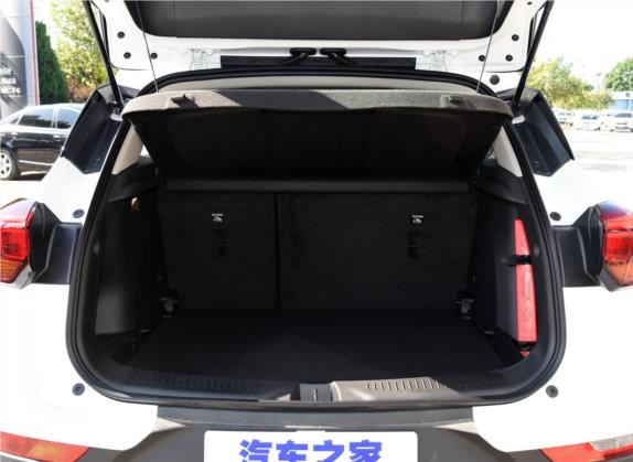 昂科拉GX 2020款 20T CVT两驱舒适型 车厢座椅   后备厢