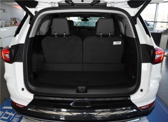 昂科旗 2020款 28T 四驱尊贵型 车厢座椅   后备厢