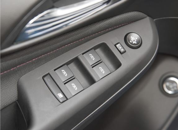 昂扬 2022款 1.5T GS 燃速版 车厢座椅   门窗控制