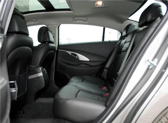 君越 2012款 2.0T豪雅版 车厢座椅   后排空间