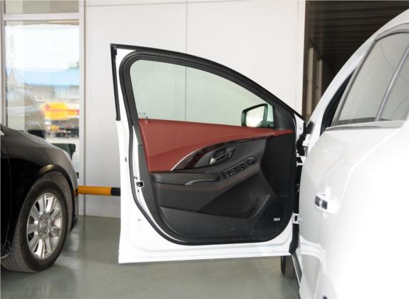 君越 2013款 2.4L SIDI豪华舒适型 车厢座椅   前门板