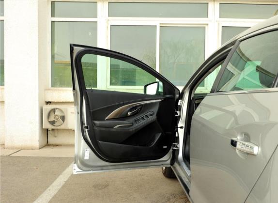 君越 2013款 3.0L SIDI V6智享旗舰型 车厢座椅   前门板