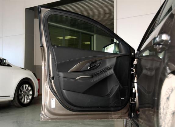君越 2013款 2.0T SIDI 智享旗舰型 车厢座椅   前门板