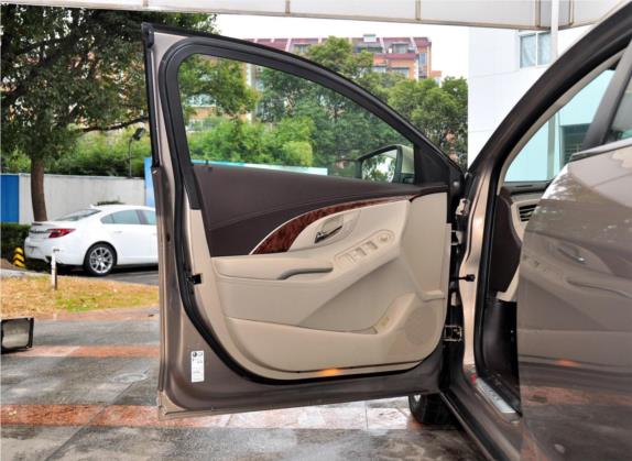 君越 2013款 2.4L SIDI领先舒适型 车厢座椅   前门板