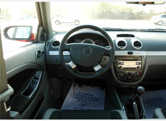凯越 2008款 HRV 1.6LE-MT运动版 中控类   驾驶位