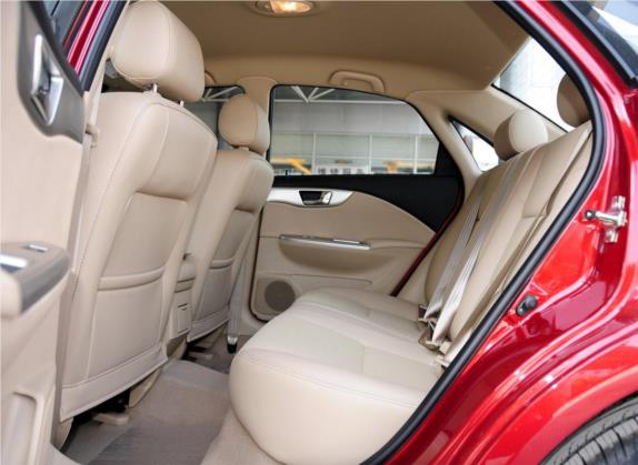 凯越 2013款 1.5L 自动经典型 车厢座椅   后排空间