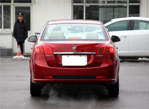 凯越 2013款 1.5L 自动尊享型 外观   正后