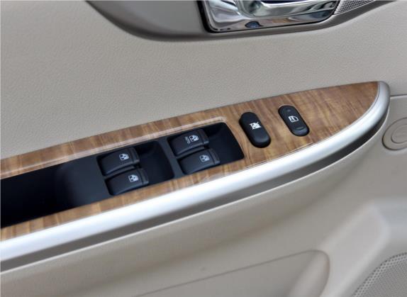 凯越 2015款 1.5L 自动经典型 车厢座椅   门窗控制