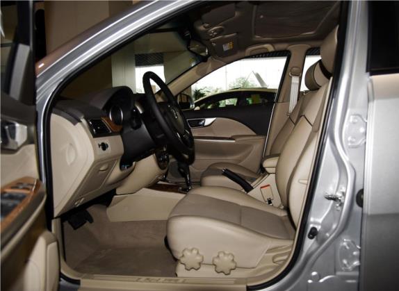 凯越 2015款 1.5L 自动尊享型 车厢座椅   前排空间