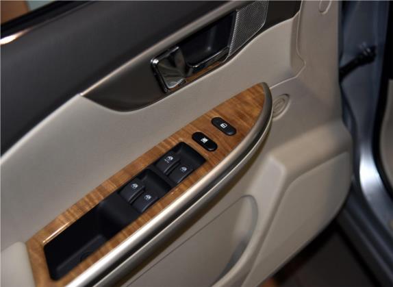 凯越 2015款 1.5L 自动尊享型 车厢座椅   门窗控制