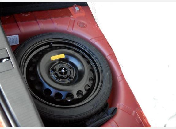 英朗 2010款 XT 1.6L 手动进取版 其他细节类   备胎