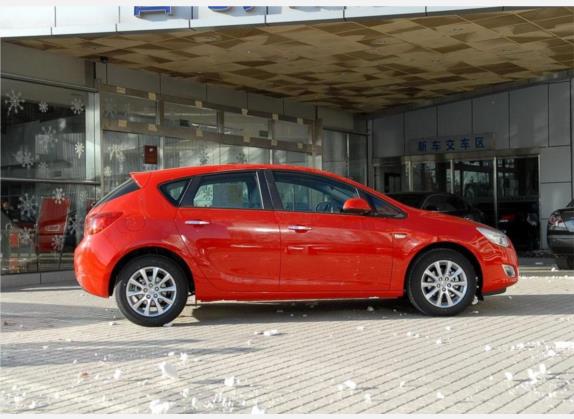 英朗 2010款 XT 1.6L 手动进取版 外观   正侧