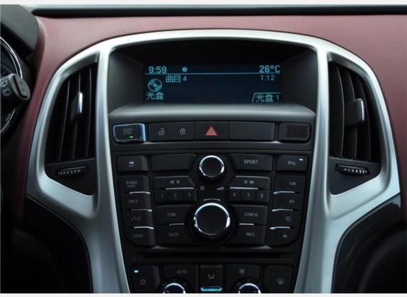英朗 2010款 XT 1.6T 新锐运动版 中控类   中控台