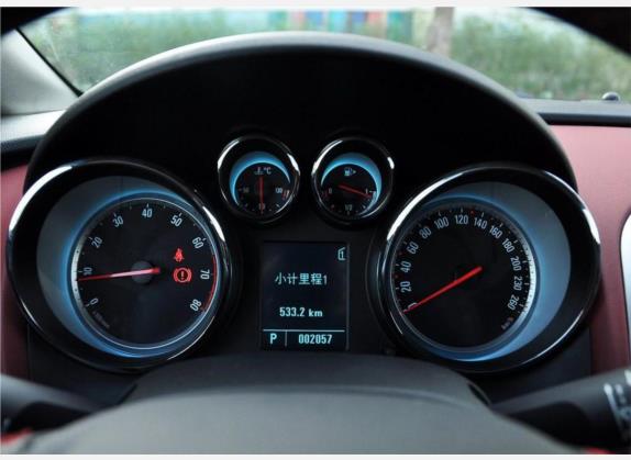 英朗 2010款 XT 1.6T 新锐运动版 中控类   仪表盘