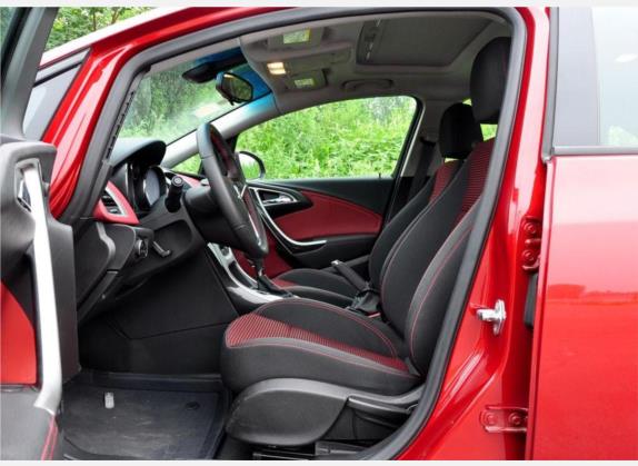 英朗 2010款 GT 1.6T 新锐运动版 车厢座椅   前排空间