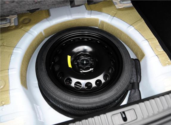 英朗 2012款 GT 1.6L 手动进取版 其他细节类   备胎