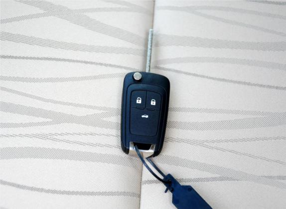 英朗 2012款 GT 1.6L 自动舒适版 其他细节类   钥匙