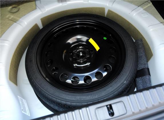英朗 2013款 GT 1.6T 自动时尚运动版 其他细节类   备胎