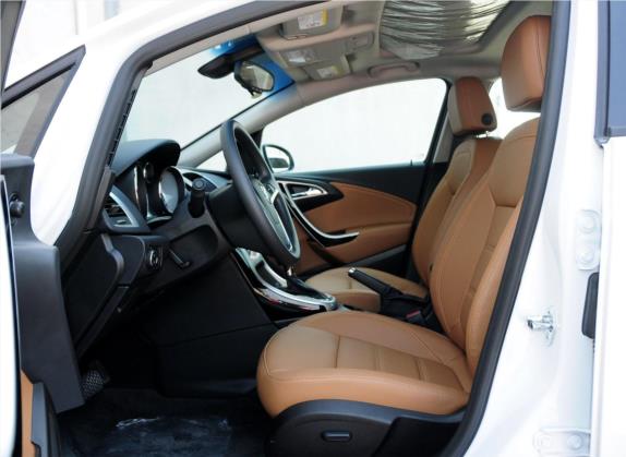 英朗 2013款 GT 1.6T 自动时尚运动版 车厢座椅   前排空间