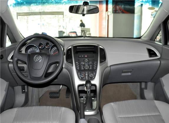 英朗 2014款 XT 1.6L 自动舒适版 中控类   中控全图