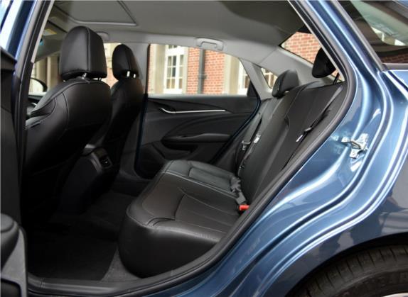 英朗 2015款 18T 双离合豪华型 车厢座椅   后排空间