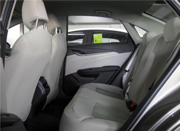英朗 2017款 15N 手动进取型 车厢座椅   后排空间