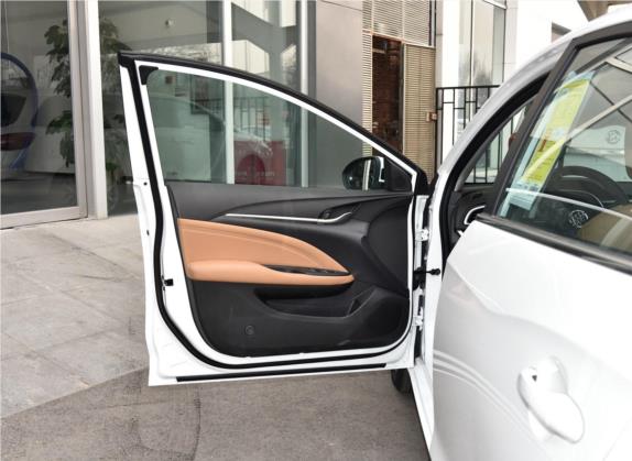 英朗 2018款 18T 自动旗舰型 车厢座椅   前门板