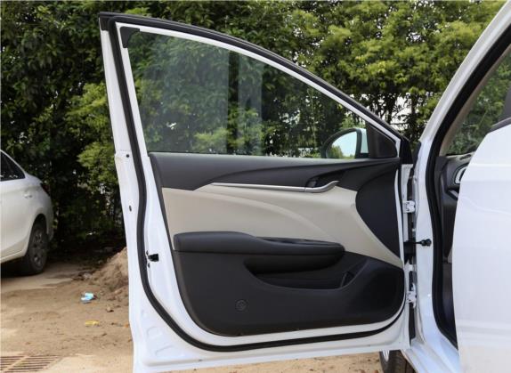 英朗 2021款 典范 1.5L 自动进取型 车厢座椅   前门板