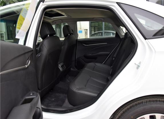 英朗 2021款 1.3T 自动轻混动精英型 车厢座椅   后排空间