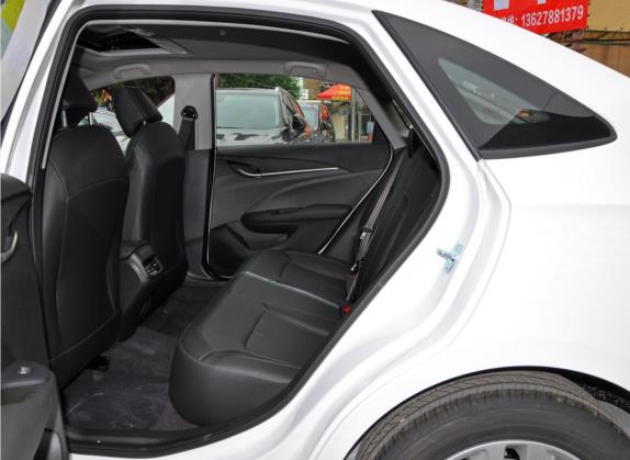 英朗 2021款 改款 典范 1.5L 自动精英型 车厢座椅   后排空间
