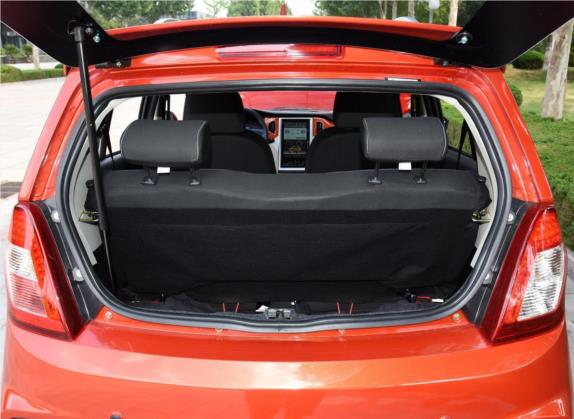 比德文E3 2019款 舒适版 车厢座椅   后备厢