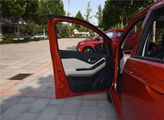 比德文E3 2019款 舒适版 车厢座椅   前门板