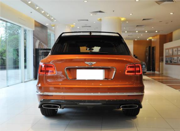 添越 2016款 6.0T First Edition 限量版 外观   正后