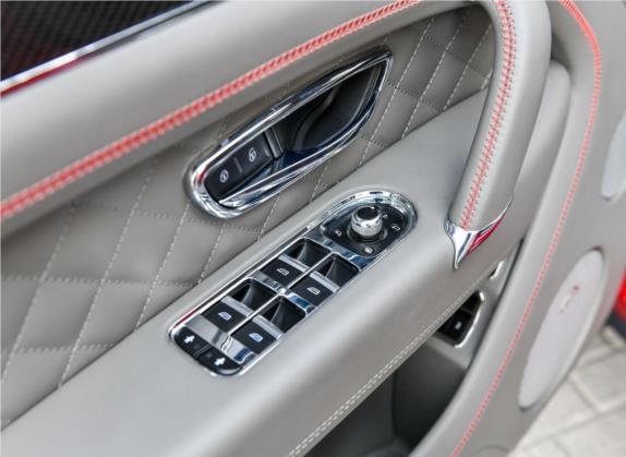 添越 2018款 4.0T V8 车厢座椅   门窗控制