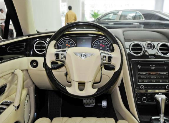 飞驰 2013款 6.0T W12 Mulliner 中控类   驾驶位