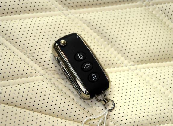 飞驰 2013款 6.0T W12 Mulliner 其他细节类   钥匙