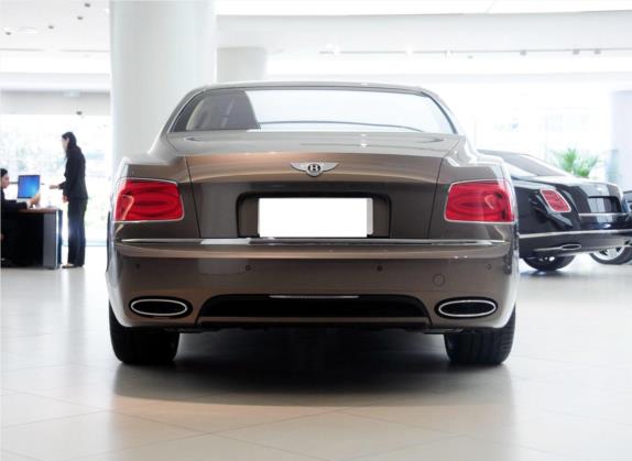 飞驰 2013款 6.0T W12 Mulliner 外观   正后