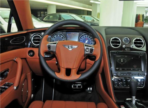 飞驰 2014款 4.0T V8 尊贵版 中控类   驾驶位