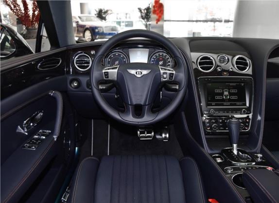飞驰 2015款 4.0T V8 标准版 中控类   驾驶位