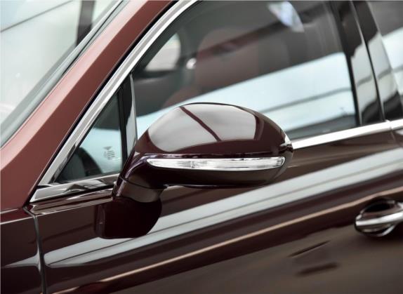 飞驰 2015款 6.0T W12 标准版 外观细节类   外后视镜
