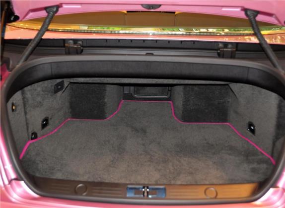 欧陆 2007款 GTC 6.0 车厢座椅   后备厢