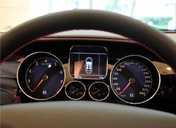 欧陆 2007款 GTC 6.0 中控类   仪表盘