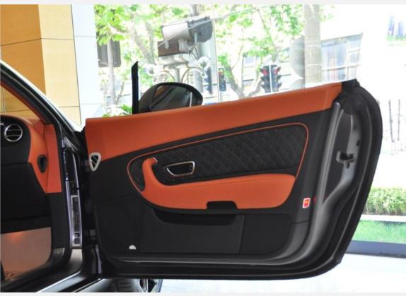 欧陆 2010款 Supersports 6.0 车厢座椅   前门板