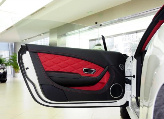 欧陆 2012款 4.0T GTC V8 车厢座椅   前门板