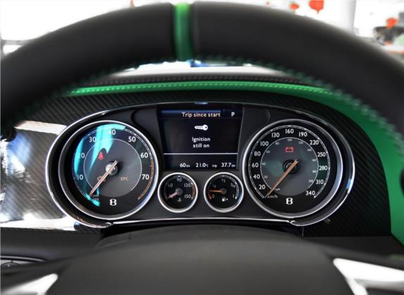 欧陆 2015款 4.0T GT3-R 中控类   仪表盘